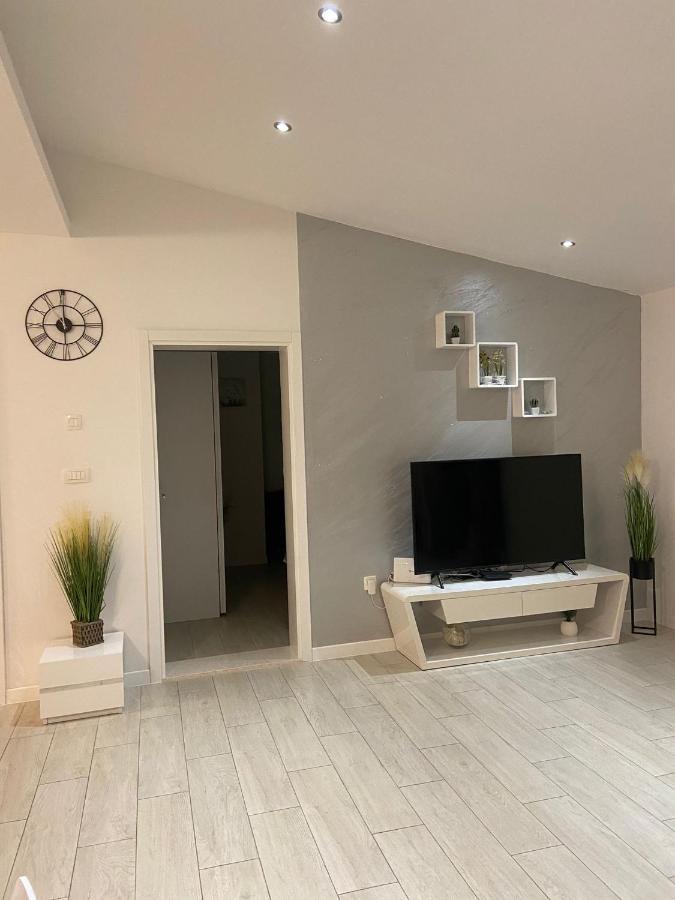 Apartman Mili Baška Voda Zewnętrze zdjęcie