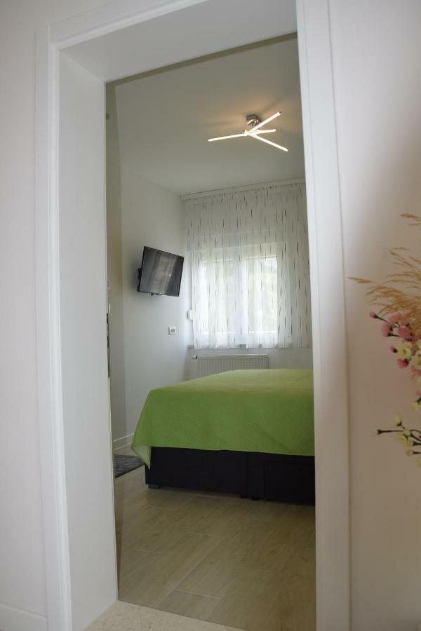 Apartman Mili Baška Voda Zewnętrze zdjęcie
